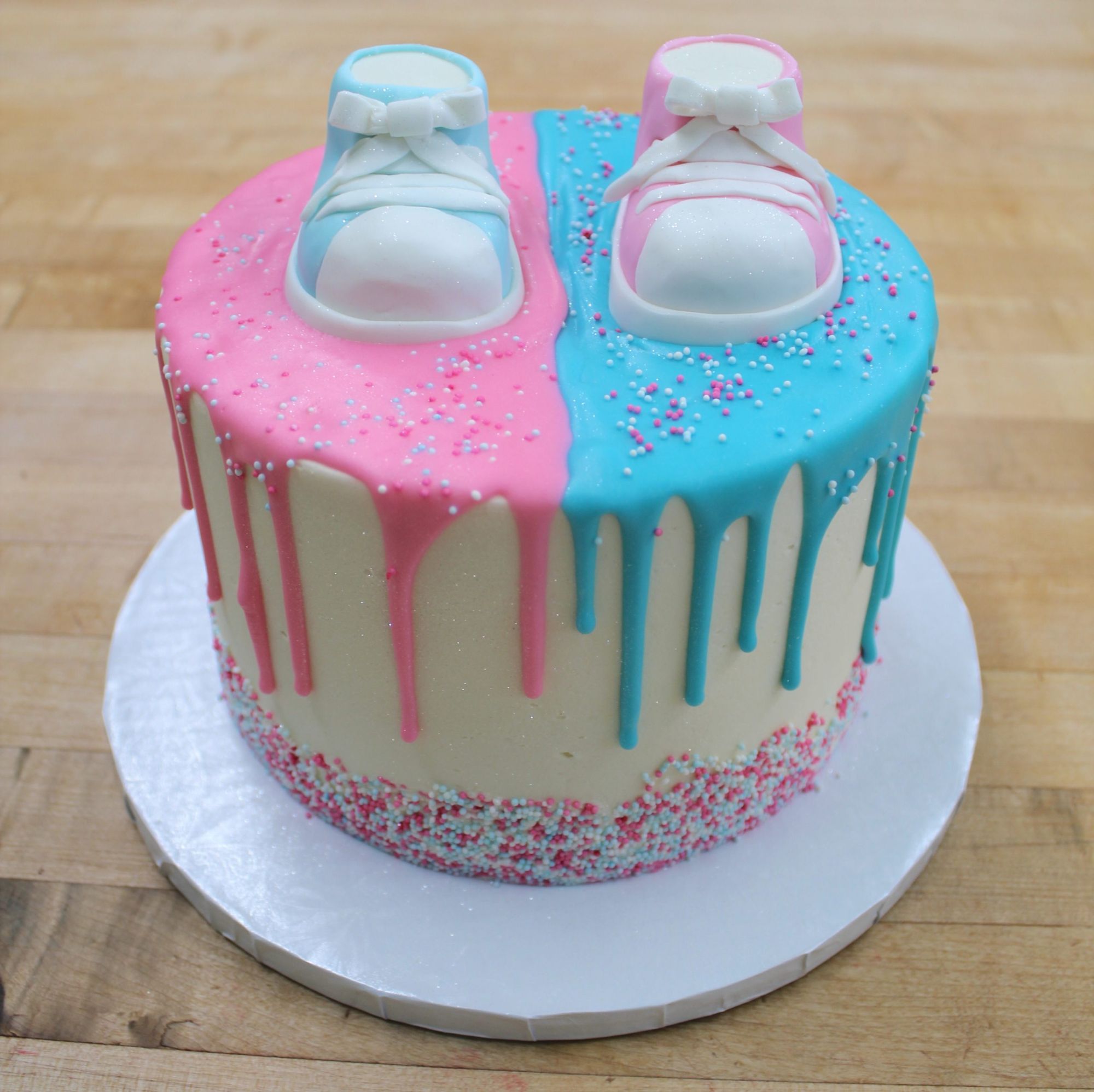 gender reveal cake - Sweet Frostings Blissful Bakeshop